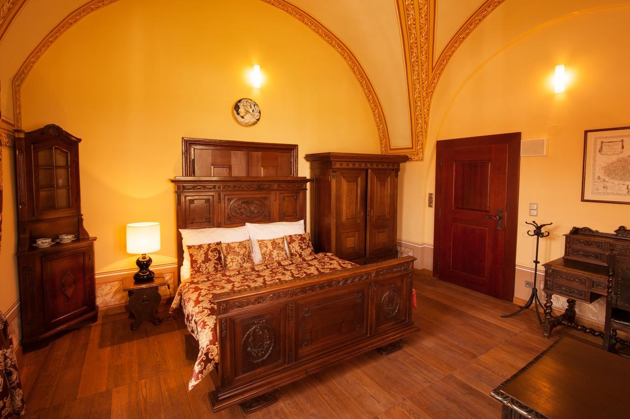 Hotel Zamek Valec Vladislav Luaran gambar