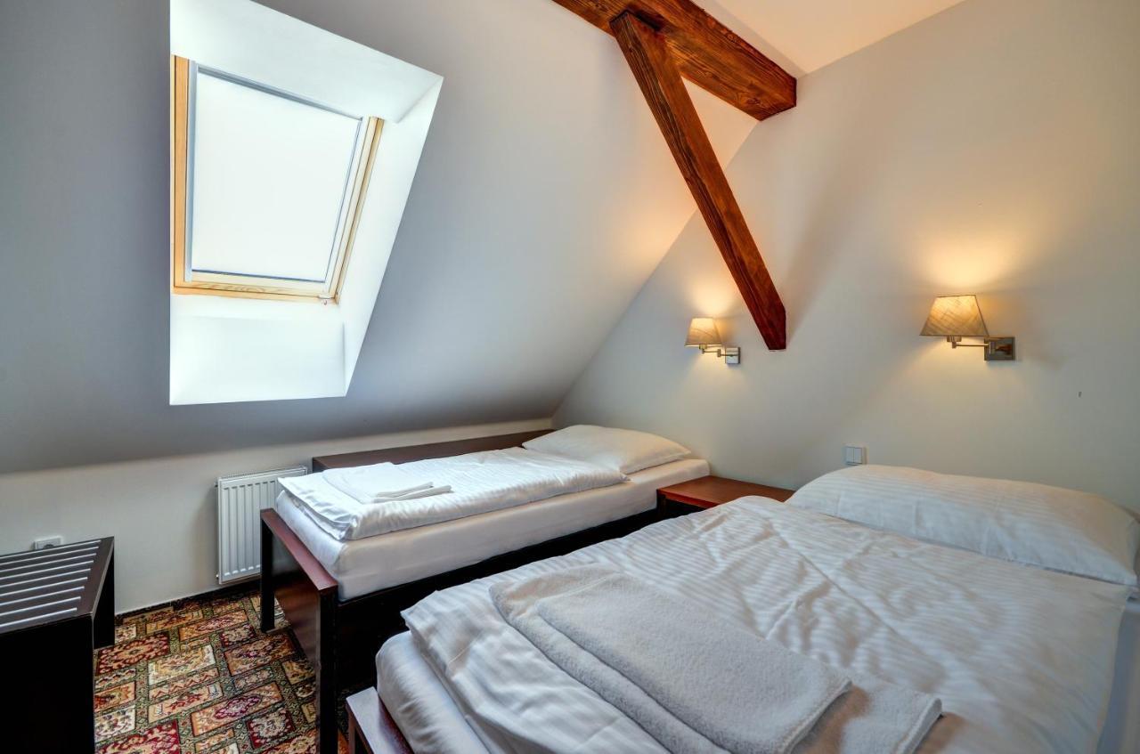 Hotel Zamek Valec Vladislav Luaran gambar